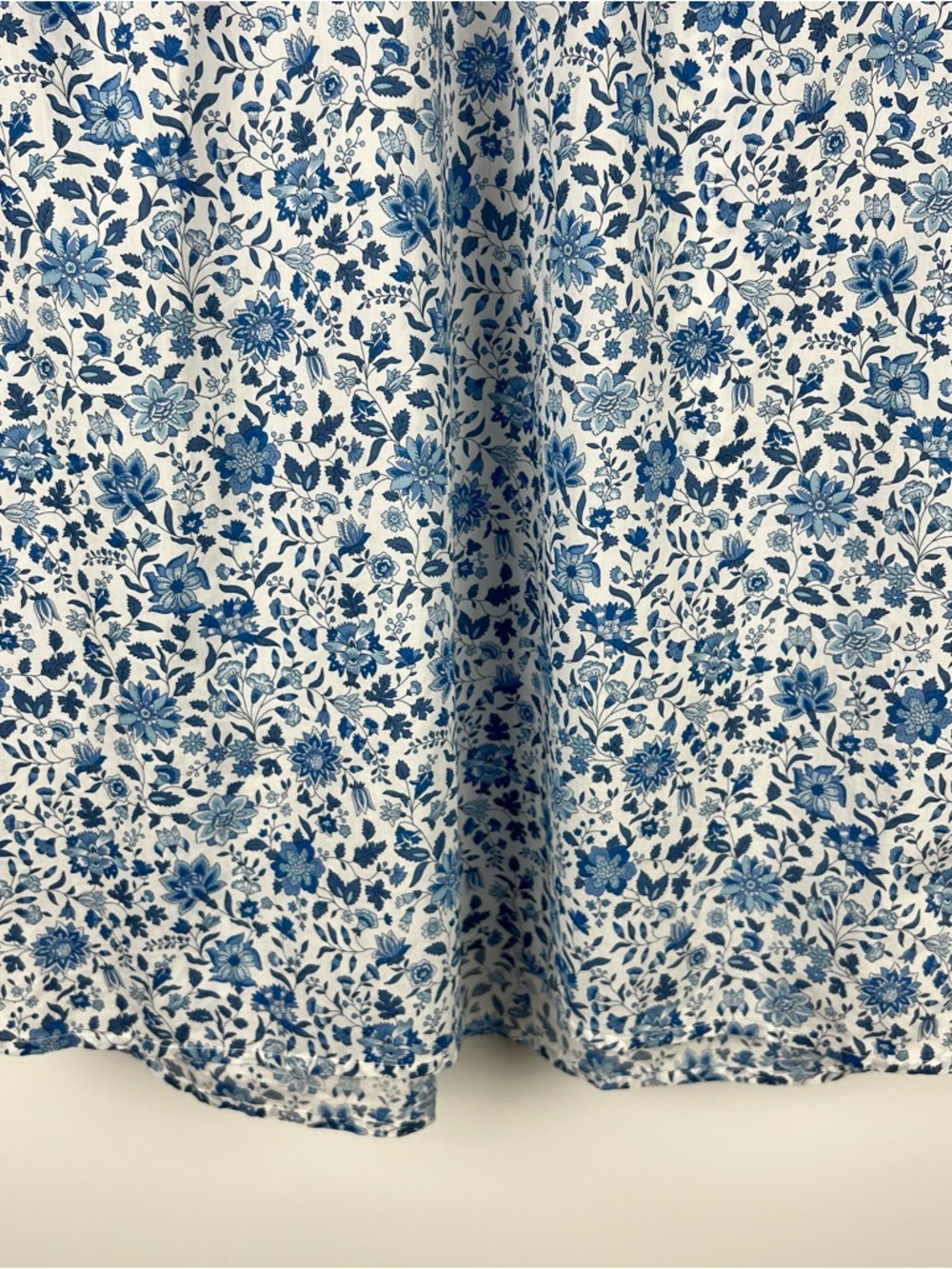 J. Crew Liberty London Floral Ruffle Smocked Short Sleeve Top Blue White 2022 M - Picture 4 of 10